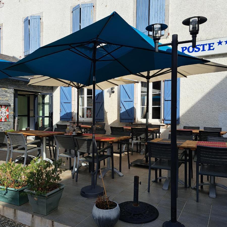 Hotel De La Poste Tardets-Sorholus ภายนอก รูปภาพ
