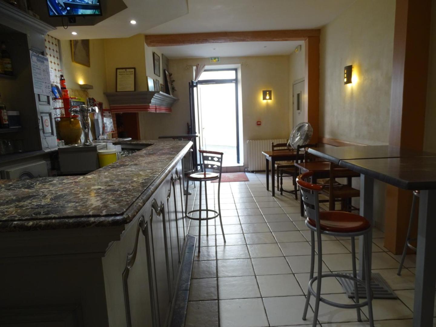 Hotel De La Poste Tardets-Sorholus ภายนอก รูปภาพ