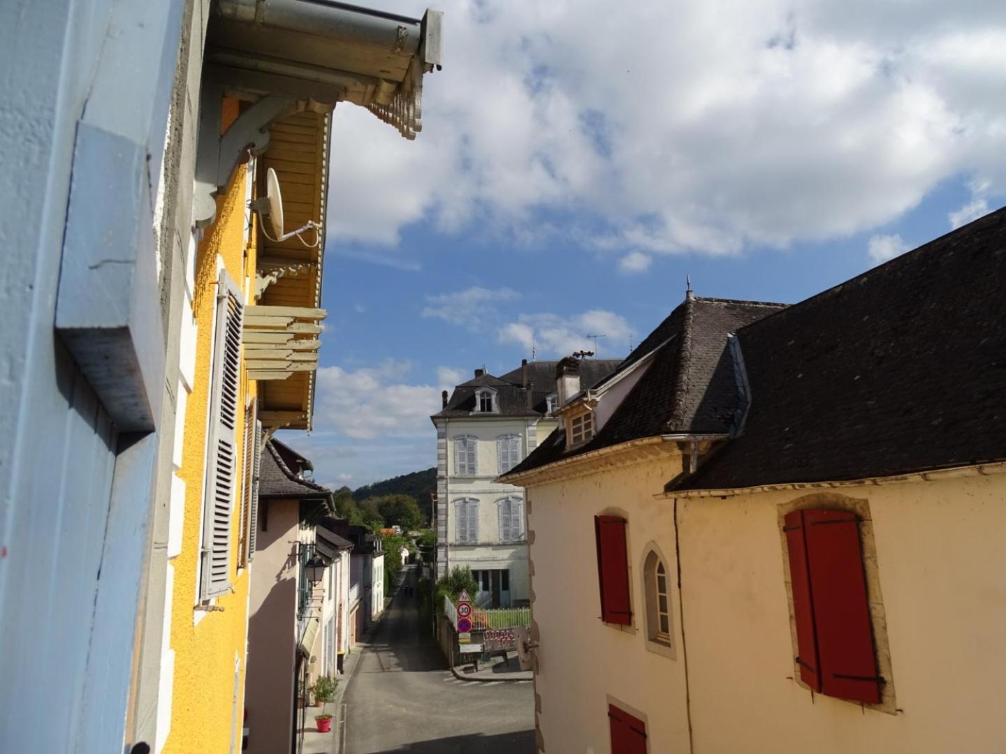 Hotel De La Poste Tardets-Sorholus ภายนอก รูปภาพ