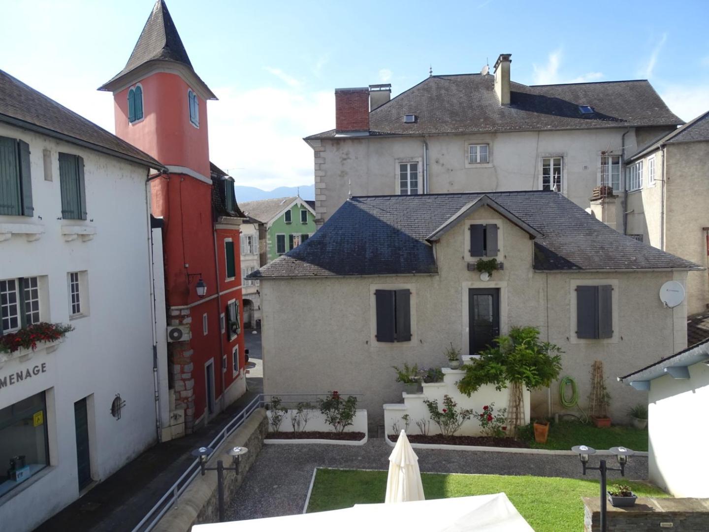 Hotel De La Poste Tardets-Sorholus ภายนอก รูปภาพ